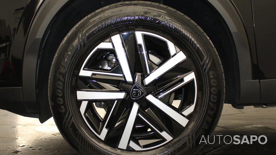 Peugeot 2008 1.5 BlueHDi Active de 2024