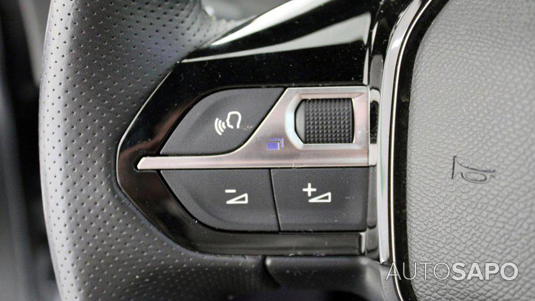 Peugeot E-208 GT Line de 2022