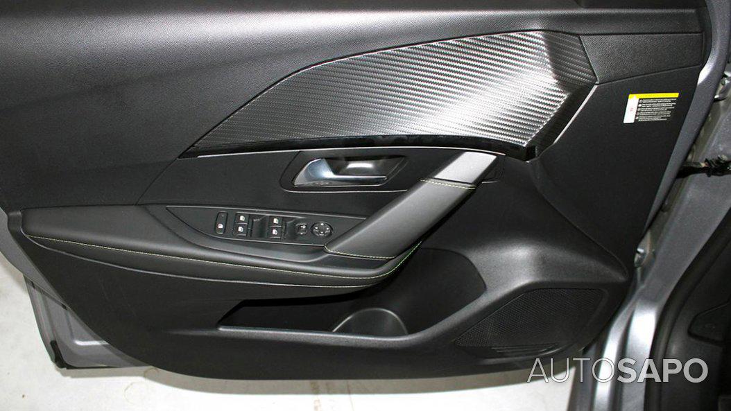 Peugeot E-208 GT Line de 2022