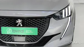 Peugeot E-208 GT Line de 2022