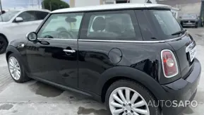 MINI Cooper de 2010