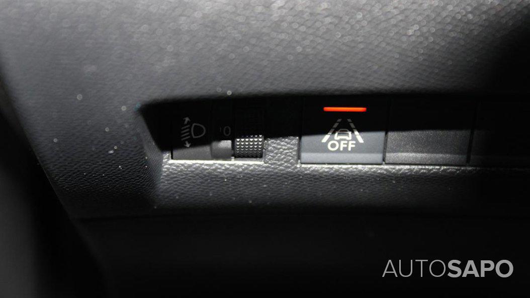 Peugeot e-2008 Allure de 2022