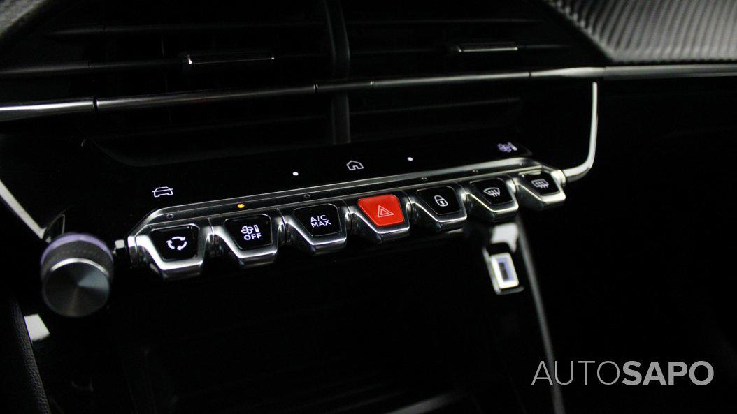 Peugeot 2008 1.5 BlueHDi Active de 2024