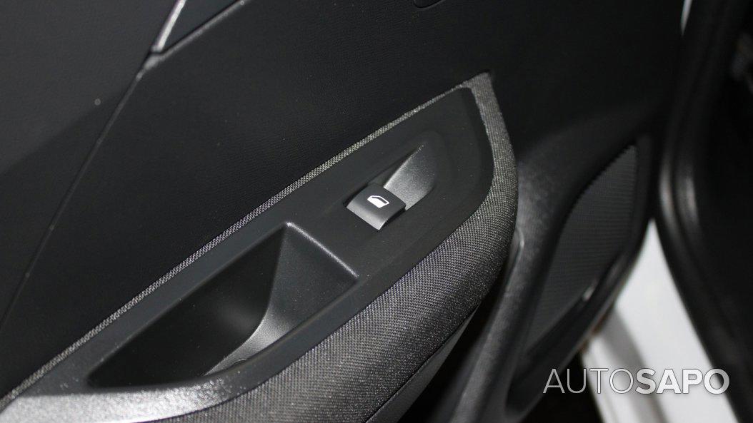 Peugeot 2008 1.5 BlueHDi Active de 2024