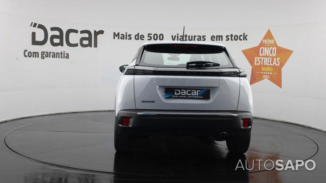 Peugeot 2008 1.5 BlueHDi Active de 2024