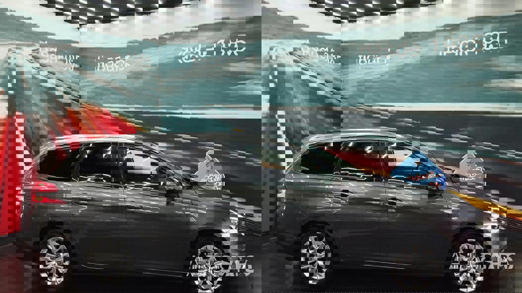 Peugeot 308 1.2 PureTech Style de 2019