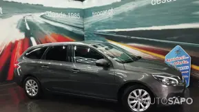 Peugeot 308 1.2 PureTech Style de 2019