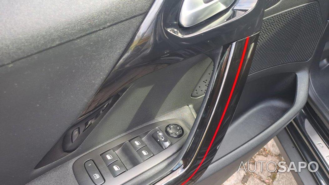 Peugeot 2008 1.2 PureTech GT Line EAT8 de 2018