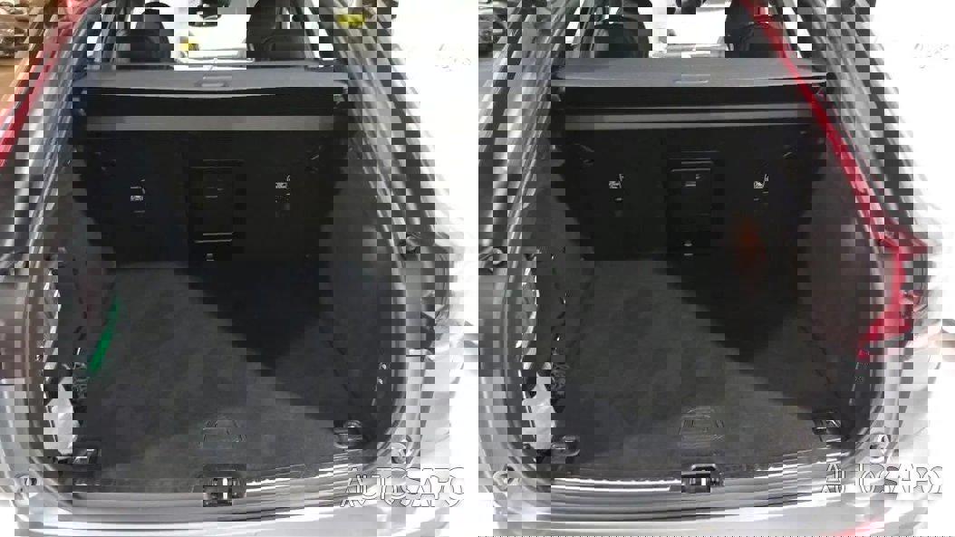 Volvo XC60 2.0 B4 R-Design de 2021