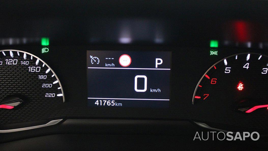 Peugeot 2008 1.5 BlueHDi Allure de 2023