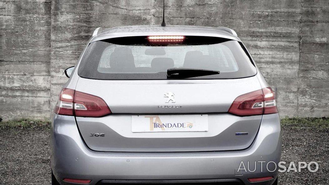 Peugeot 308 de 2016