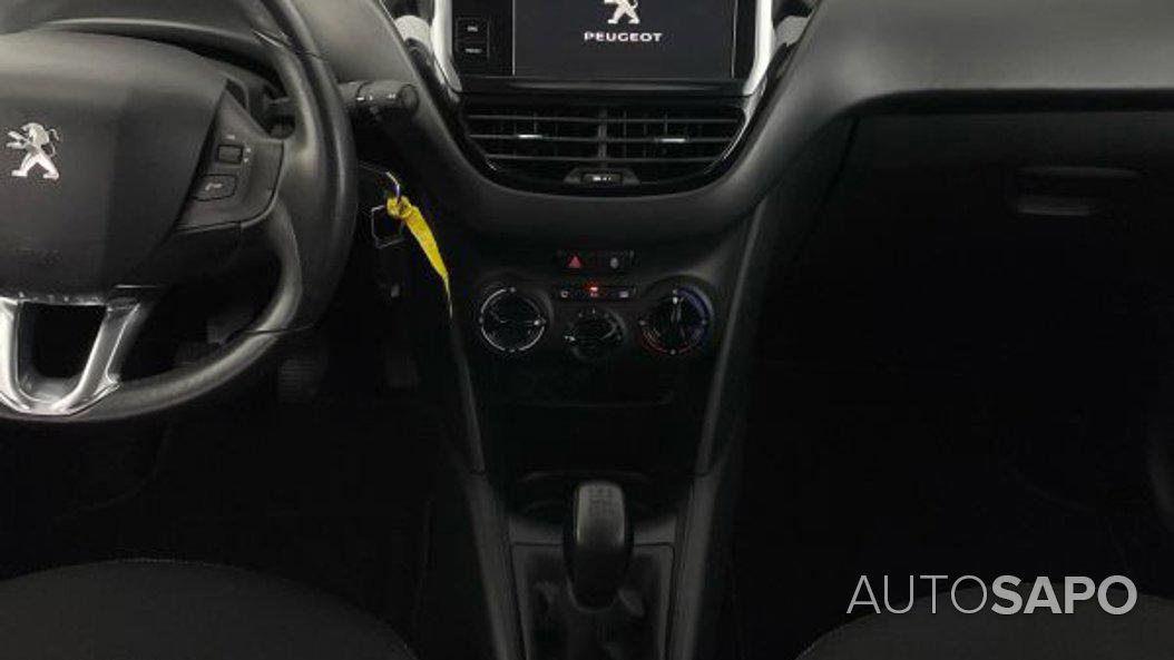 Peugeot 208 1.2 PureTech Active de 2016