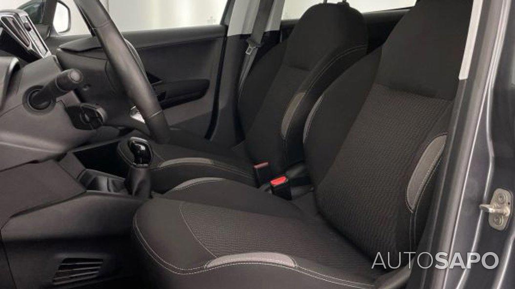 Peugeot 208 1.2 PureTech Active de 2016
