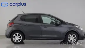 Peugeot 208 1.2 PureTech Active de 2016