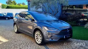 Tesla Model X de 2021