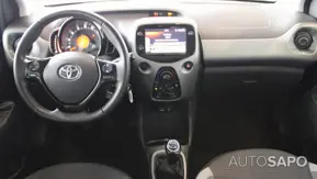 Toyota Aygo 1.0 X-Play+AC+X-Touch de 2021