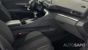 Peugeot 3008 1.2 PureTech Active Pack de 2022