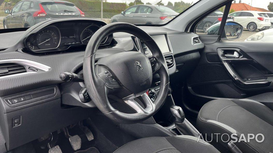 Peugeot 208 1.2 PureTech Active de 2016