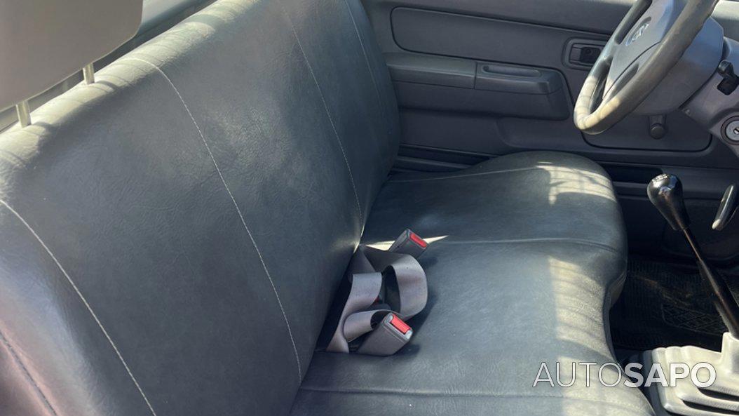 Nissan Pick-Up D22 2.5D 4x2 C/D de 2006