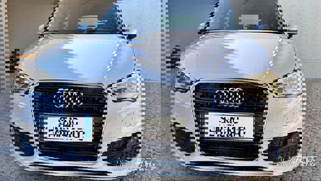 Audi A3 2.0 TDi S-line DSG de 2014