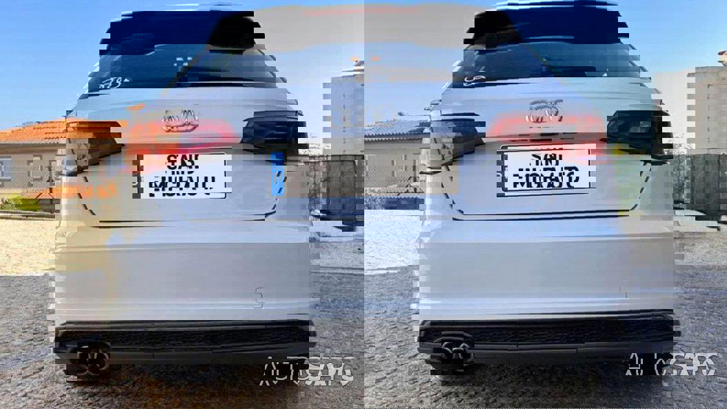 Audi A3 2.0 TDi S-line DSG de 2014