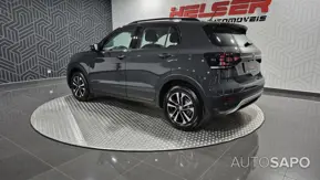 Volkswagen T-Cross 1.6 TDI Life DSG de 2020