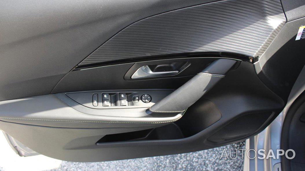 Peugeot E-208 GT Line de 2022