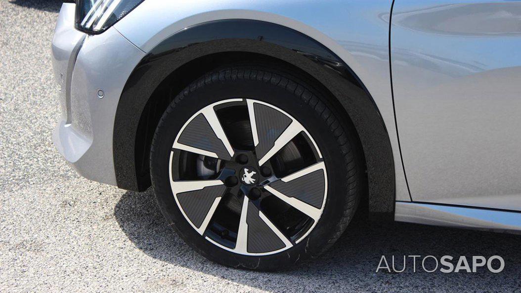 Peugeot E-208 GT Line de 2022