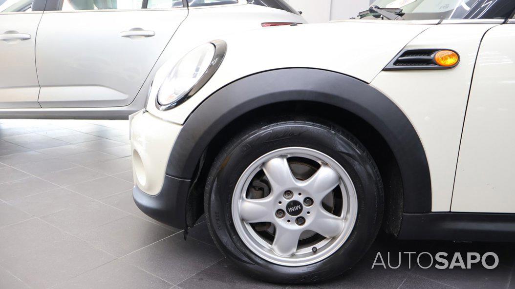 MINI Clubman One D de 2011