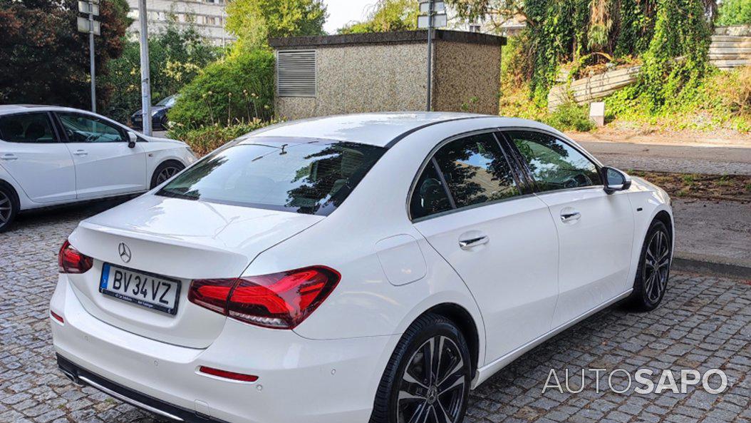 Mercedes-Benz Classe A 250 e AMG Line de 2020