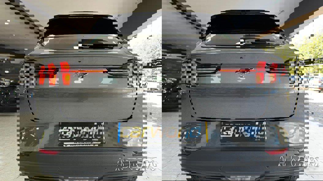 Ford Mustang Mach-E de 2021