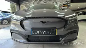 Ford Mustang Mach-E de 2021