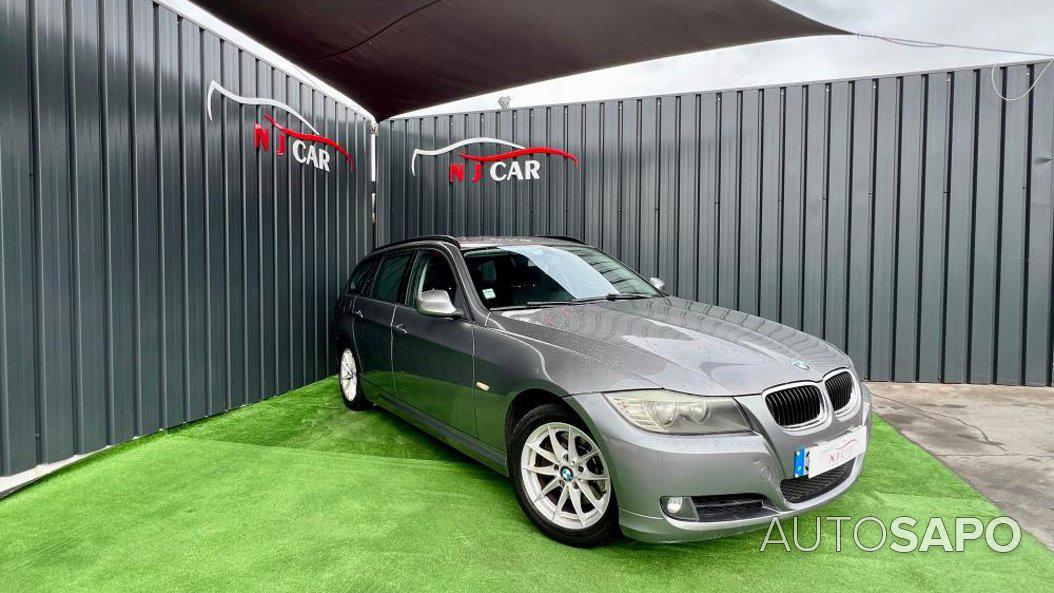 BMW Série 3 318 d Navigation Sport de 2012