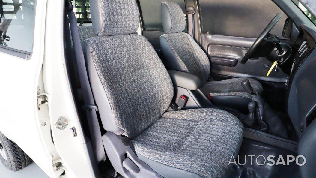 Toyota Hilux 2.5 D4-D CD CM de 2003