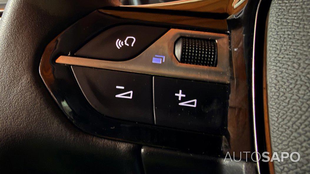 Peugeot 2008 1.2 PureTech Active de 2021