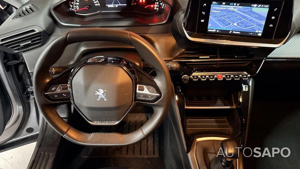 Peugeot 2008 1.2 PureTech Active de 2021