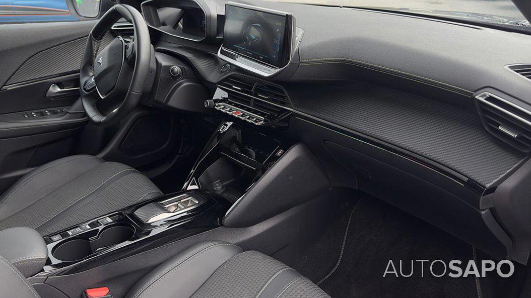 Peugeot e-2008 de 2022