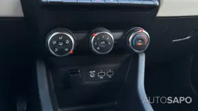 Renault Clio 0.9 TCe Limited Bi-Fuel de 2023