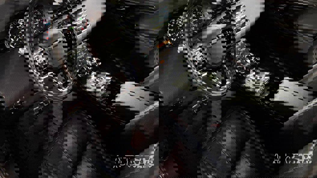 Land Rover Range Rover Evoque 1.5 P300e AWD R-Dynamic S Auto de 2021