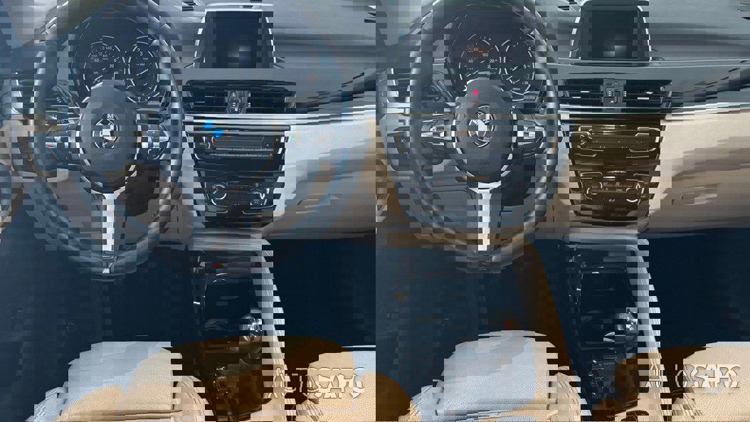 BMW X1 18 d sDrive Line Sport de 2016