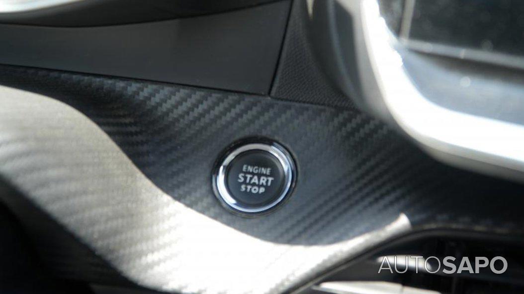 Peugeot 2008 1.2 PureTech Allure Pack de 2021