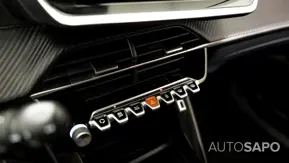 Peugeot 2008 1.2 PureTech Active de 2020