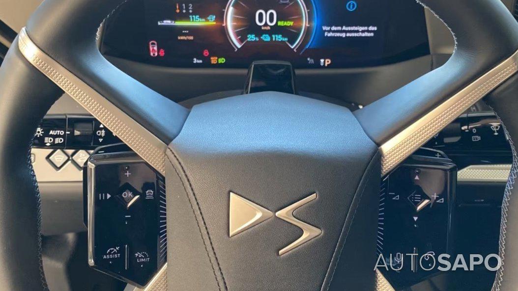 Mercedes-Benz EQB de 2024