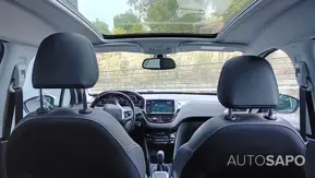 Peugeot 2008 1.2 PureTech Allure de 2018