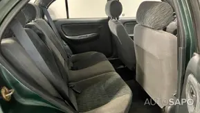 Nissan Almera 1.4 SLX AC+ABS de 1995