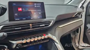 Peugeot 5008 1.2 PureTech Allure EAT8 de 2019