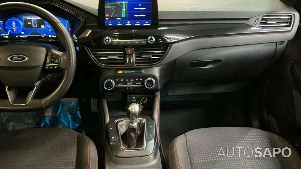 Ford Kuga 1.5 EcoBoost ST-Line de 2022