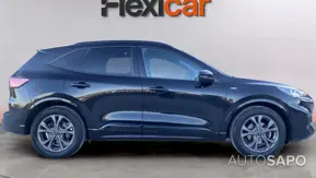 Ford Kuga 1.5 EcoBoost ST-Line de 2022