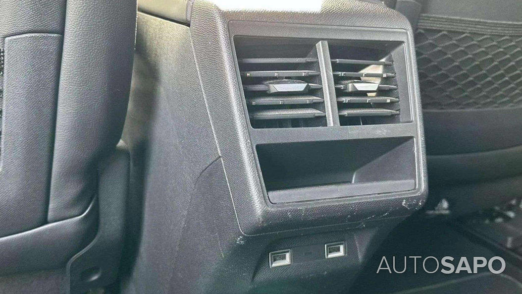 DS DS7 Crossback 1.5 BlueHDi Performance Line EAT8 de 2019