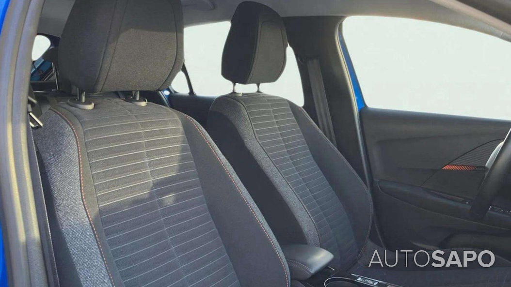 Peugeot E-208 de 2022